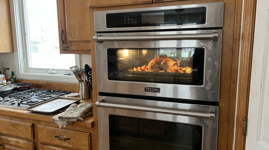 Viking wall oven with a roast